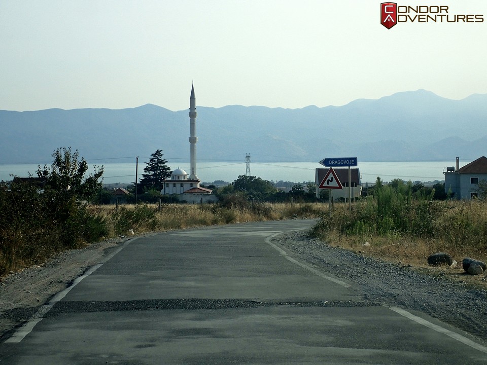 explorealbania-motoros túra-condorriders-sasok földje-albánia-SH21-albán alpok